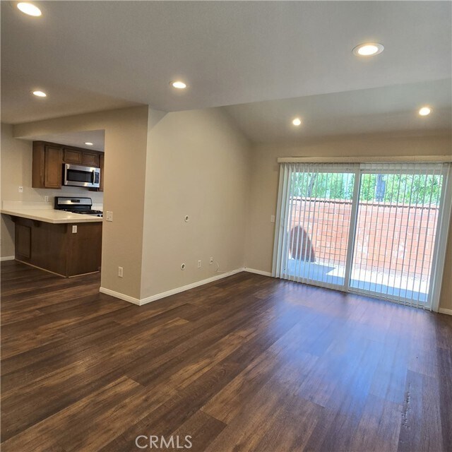Foto del edificio - 951 Inn Keeper Ln
