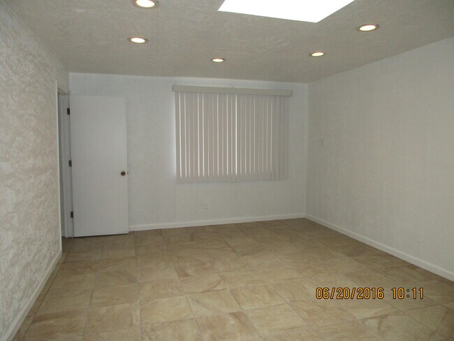 Foto del edificio - 618 Jefferson St NE