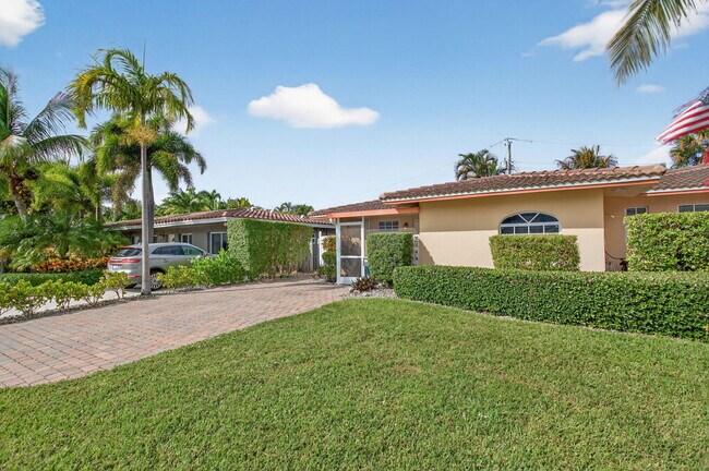 Foto del edificio - 3207 Marine Dr