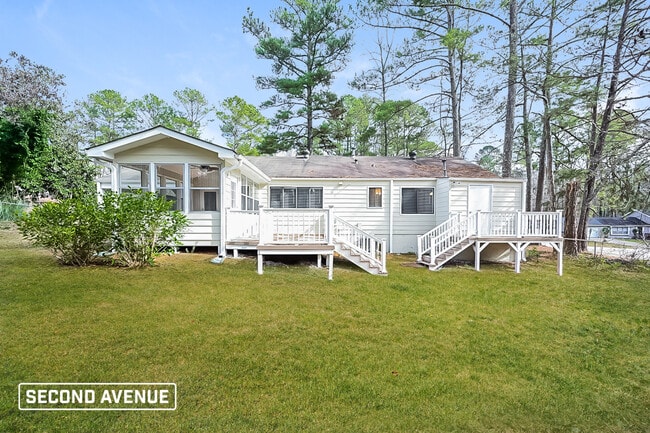 Building Photo - 134 Fairview Dr