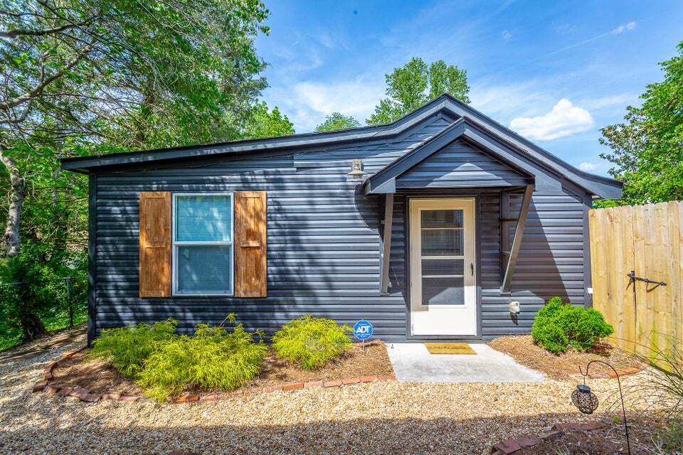 1002 17th St NW, Cleveland, TN 37311 House Rental in Cleveland, TN