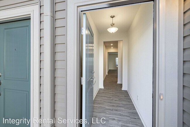 Building Photo - 3 br, 2.5 bath House - 113 Gaelic Drive
