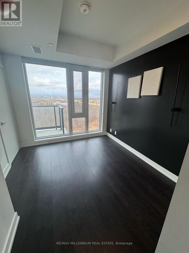 Photo du bâtiment - 225 Veterans Drive