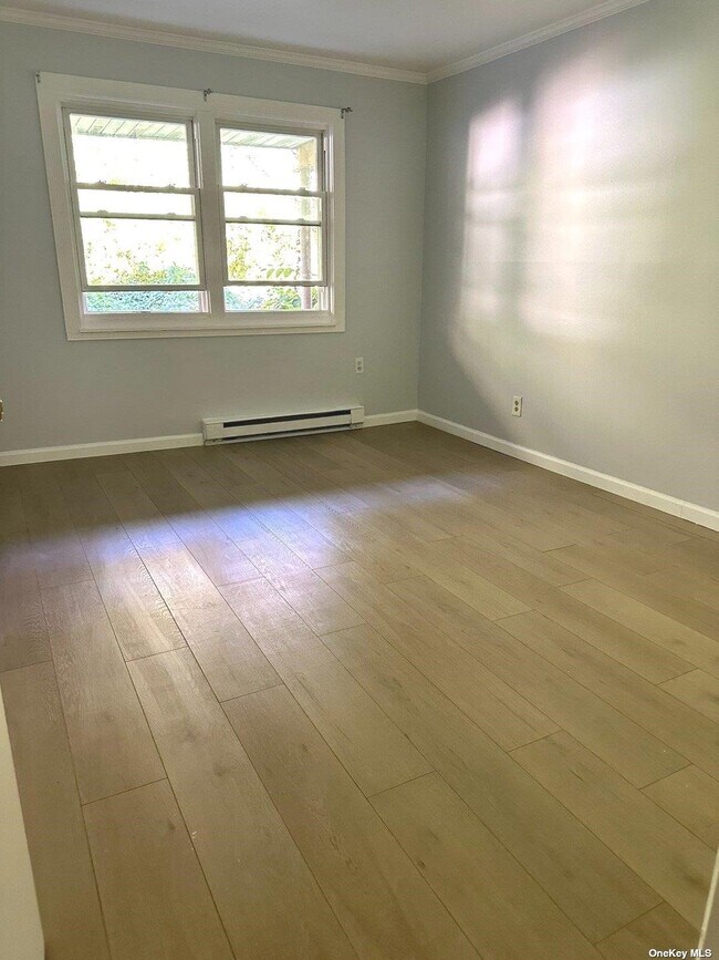 Building Photo - 13-35-35 Bell Blvd