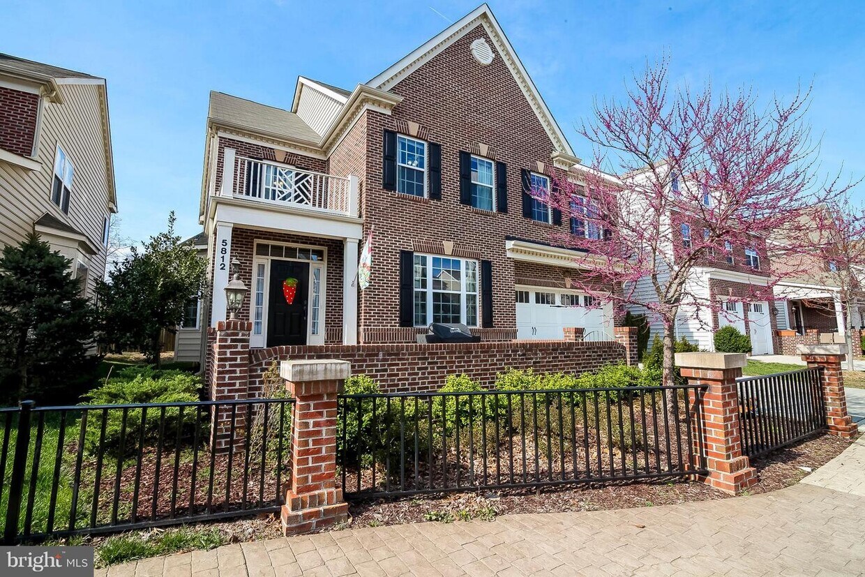 Primary Photo - 5812 Falls Gate Ct