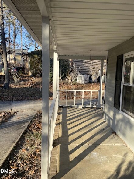 Building Photo - 8920 Taymouth Ct