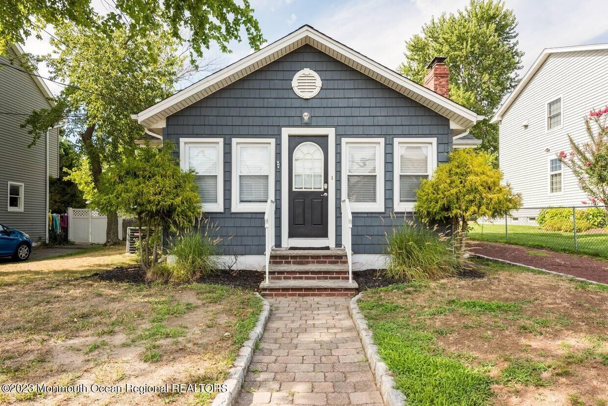 1210 Minnehaha Trail, Manasquan, NJ 08736 House Rental in Manasquan