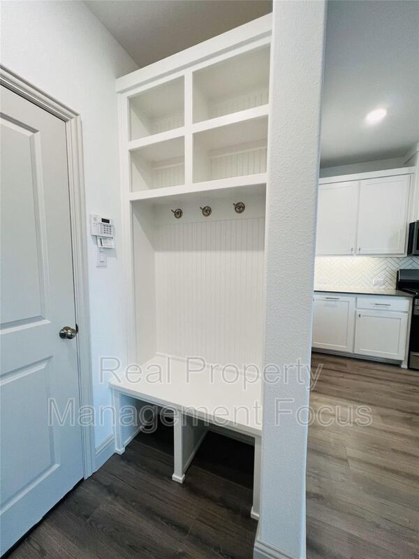 Building Photo - 13060 Teton St