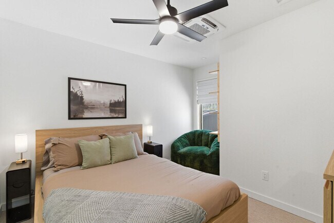 Foto del edificio - 1248 NW A St
