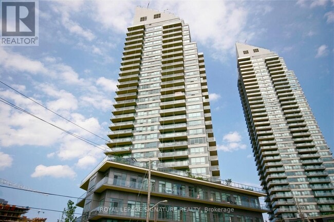 Building Photo - 15 Legion Rd