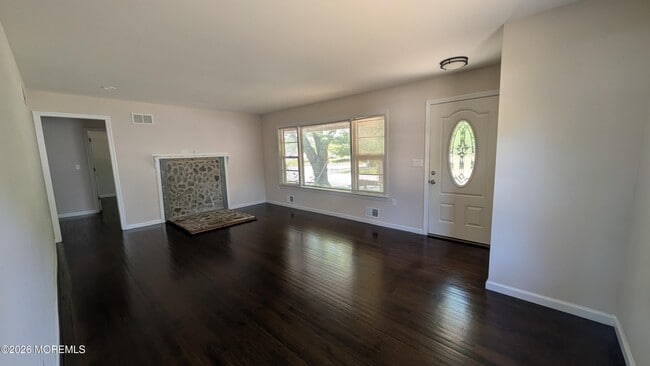 Building Photo - 509 Stone Rd
