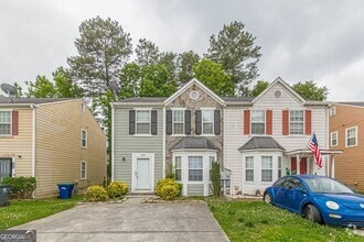 Building Photo - 5895 Hampton Ct