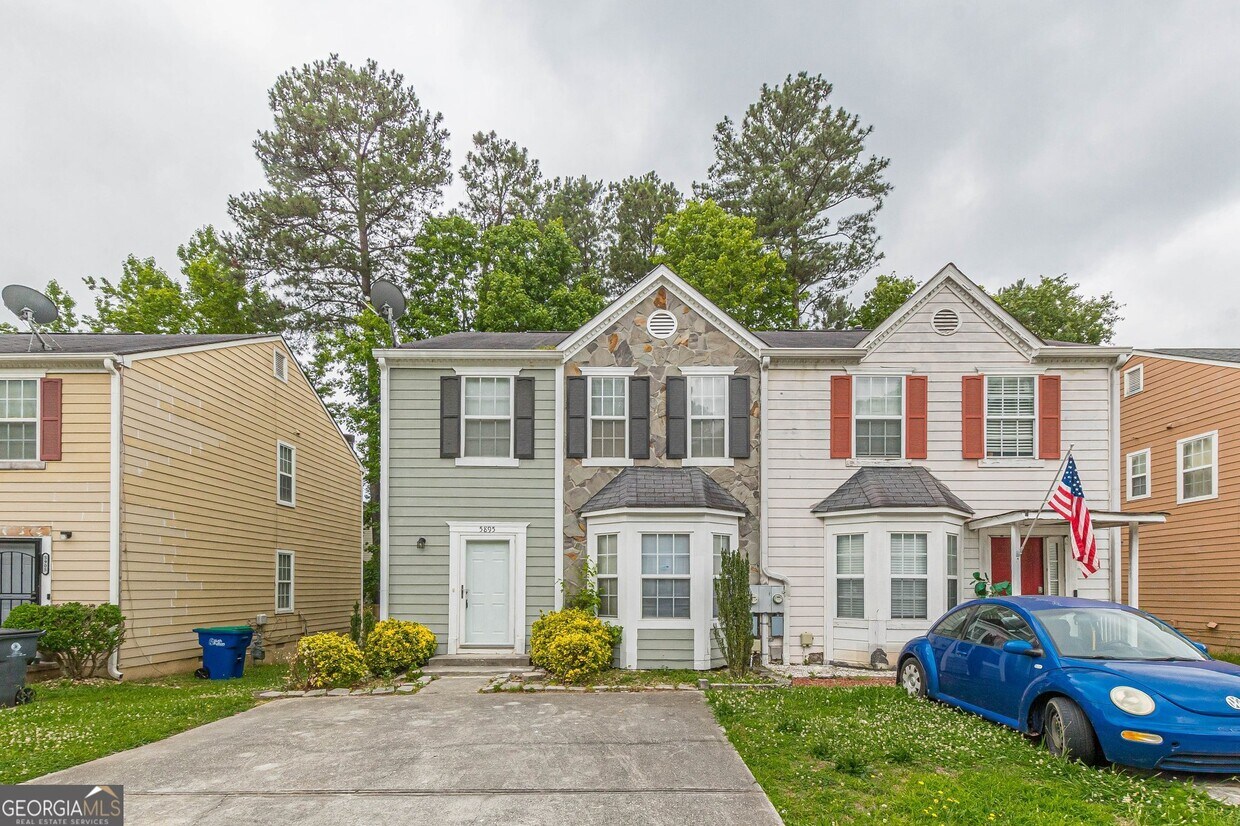 Foto principal - 5895 Hampton Ct