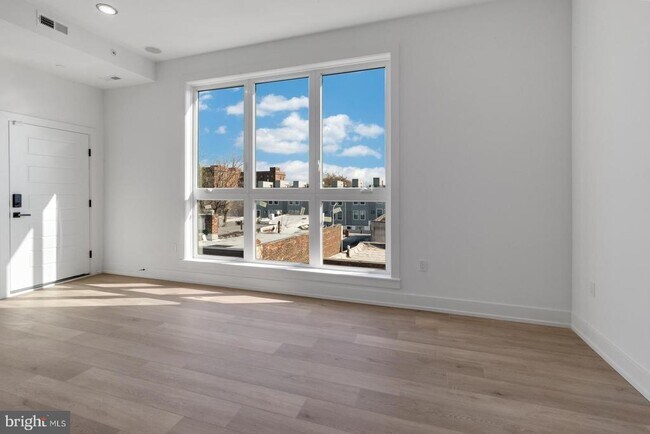 Foto del edificio - 2550 Hope St