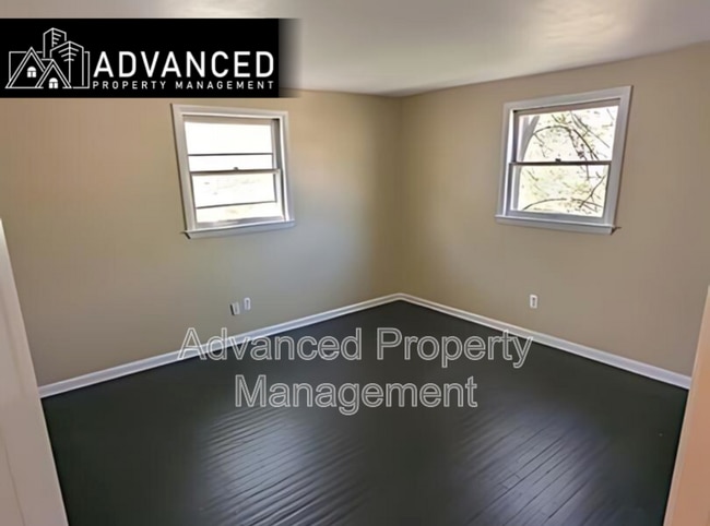 Foto del edificio - 7032 A West Mill Road