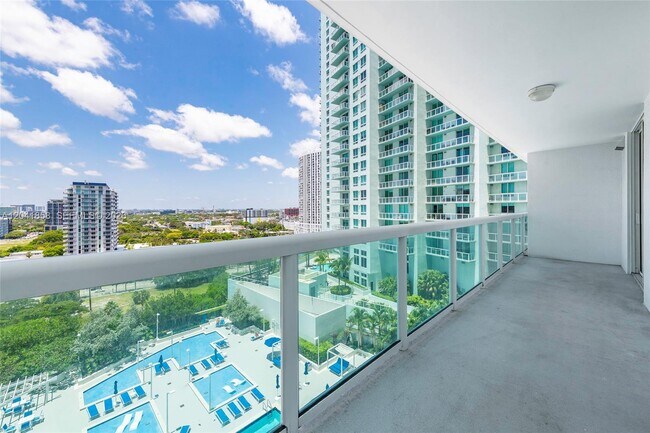 Foto del edificio - 1800 N Bayshore Dr