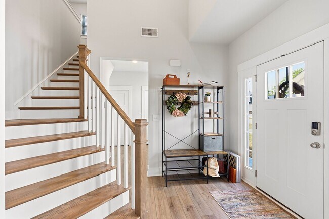 Foto del edificio - 1615 Chelmsford Ct