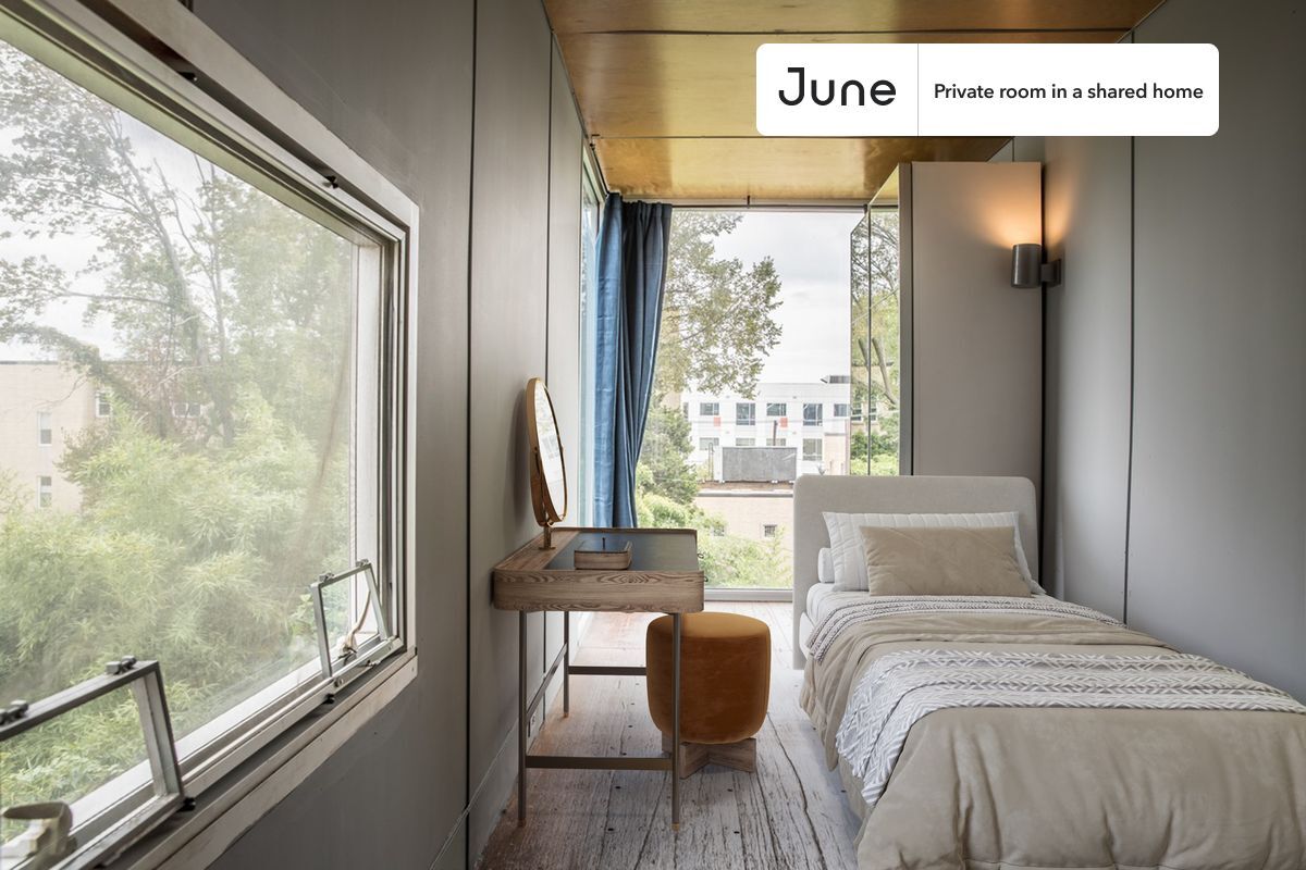 Private bedroom in 6 bed/6 bath Home - Private bedroom in 6 bed/6 bath Home