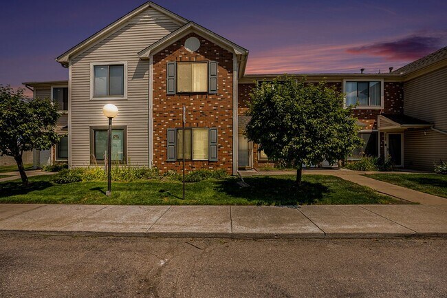 Foto del edificio - 30685 Hidden Pines Ln