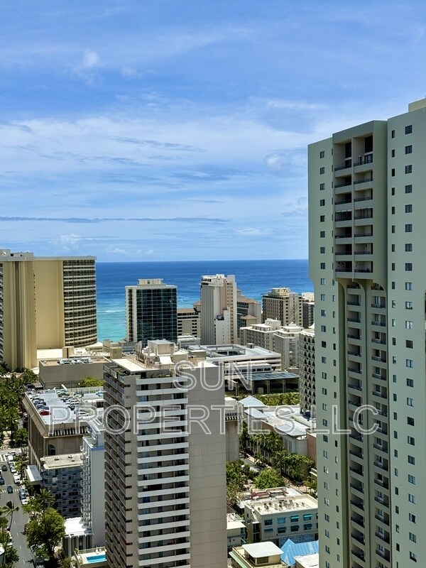 Foto del edificio - 445 Seaside Ave
