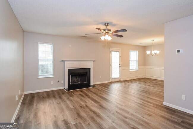 Building Photo - 310 Barshay Dr