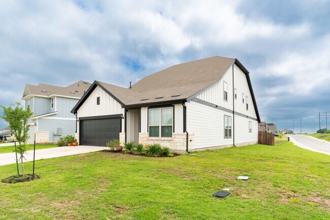 Foto del edificio - 237 Sand Lily Ln