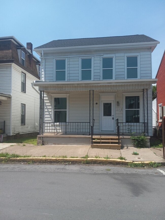 Building Photo - 118 S 2nd St