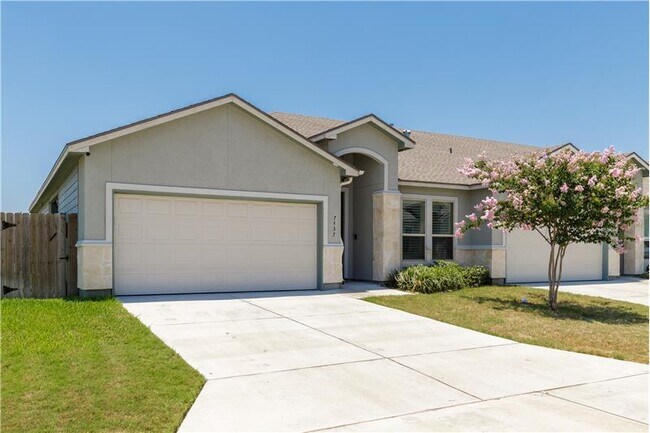 Foto del edificio - 7437 Seal Beach Ct