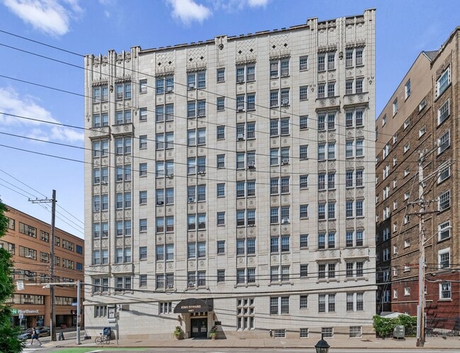 Interior Photo - New King Edward