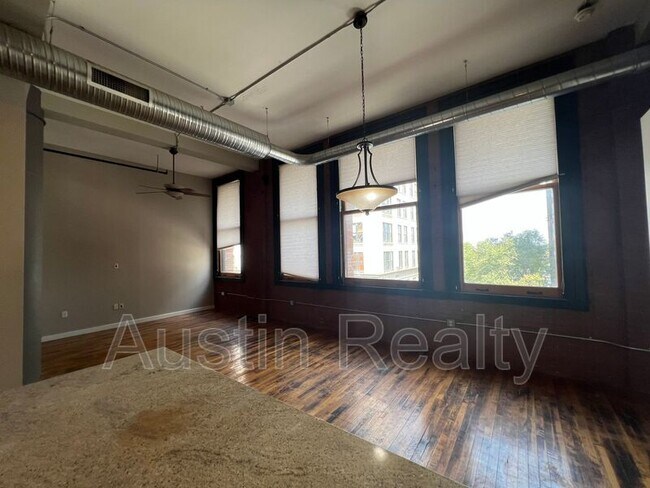 Foto del edificio - 1520 Washington Ave