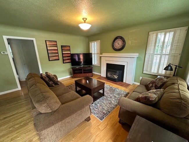 Building Photo - Furnished Story Book Home near Campus with...