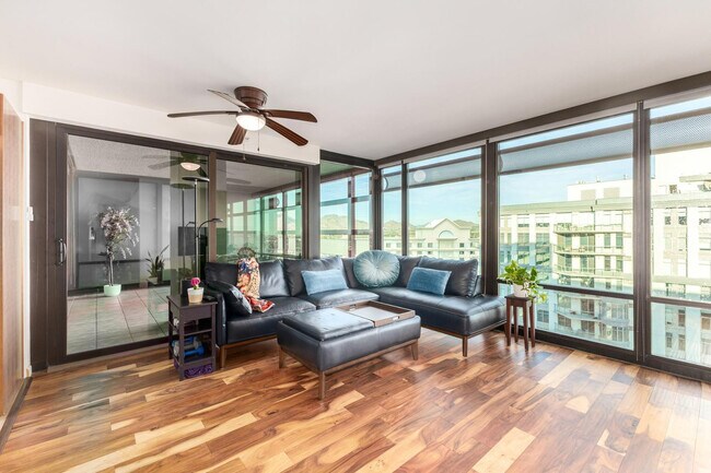 Foto del edificio - 4808 N 24th St