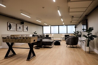 Building Photo - 100 Main