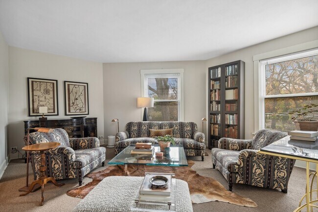 Foto del edificio - 1099 Tower Rd