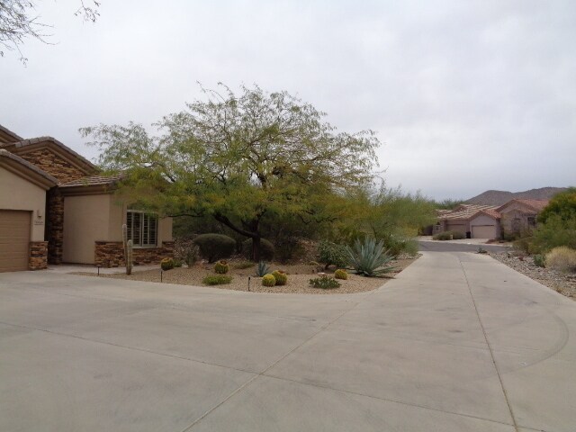 Foto del edificio - Beautiful, Secluded 3 bedroom home on golf...