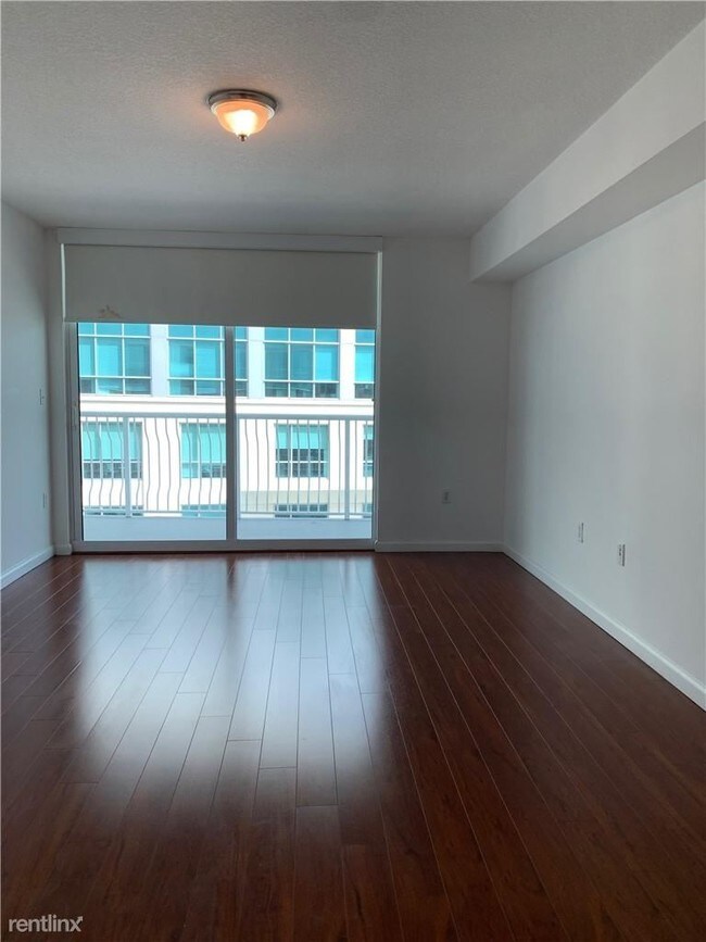 Building Photo - 1 br, 1 bath  - The Club At Brickell Bayplaza