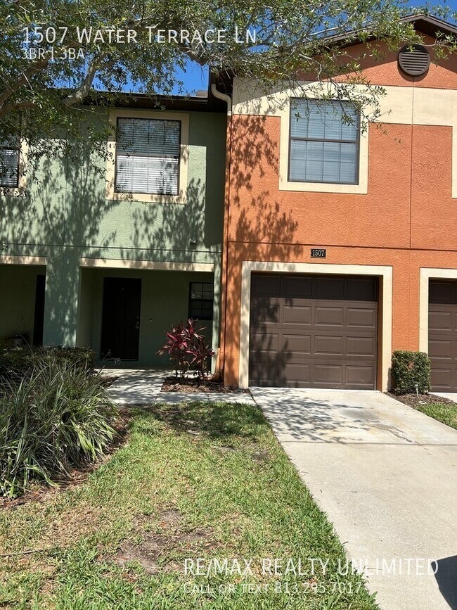 Foto del edificio - 1507 Water Terrace Ln