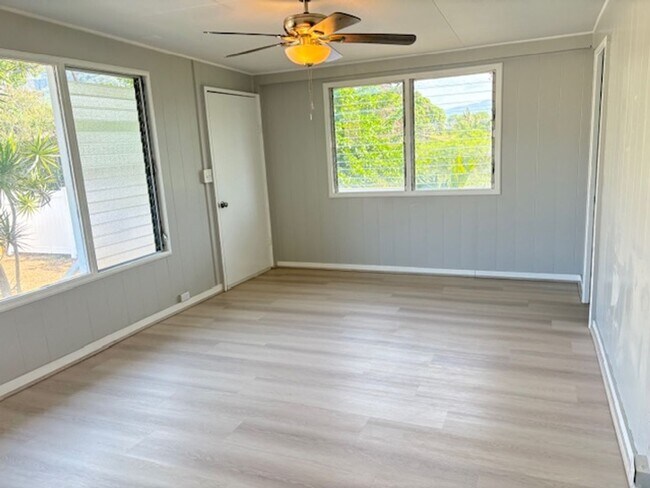 Foto del edificio - Two Bedroom Duplex