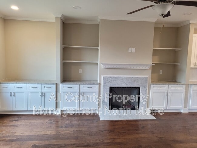 Foto del edificio - 4890 Wil Ray Ln