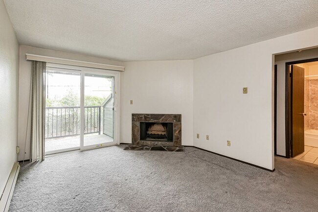 Foto del edificio - 12632 NW Barnes Rd