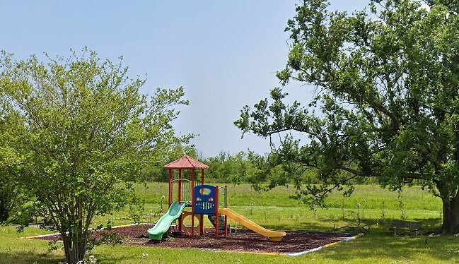 Foto del edificio - 16932 W Main St