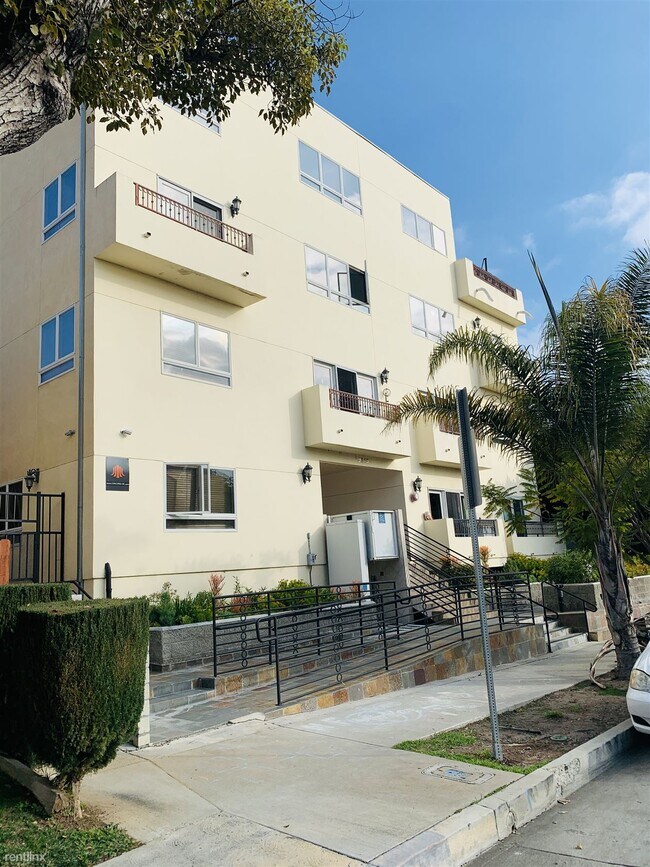 Building Photo - 9315 Alcott St