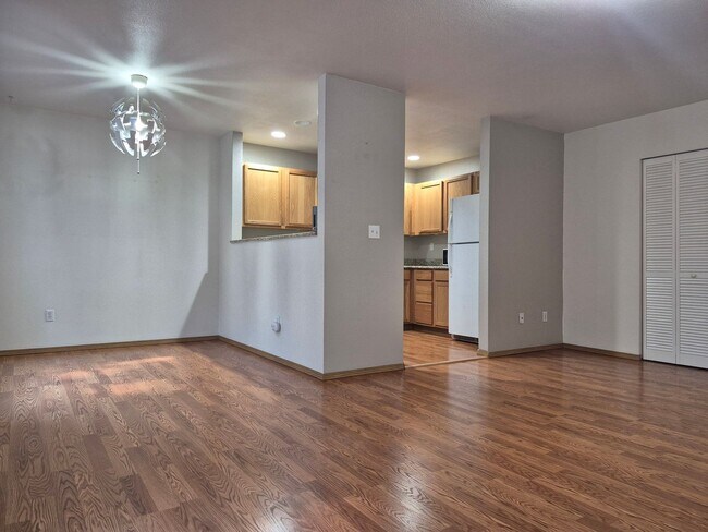 Foto del edificio - Cozy Yet Spacious Home For Rent!!