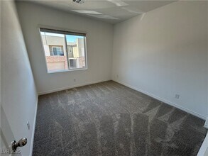 Building Photo - 326 Owens Peak Dr