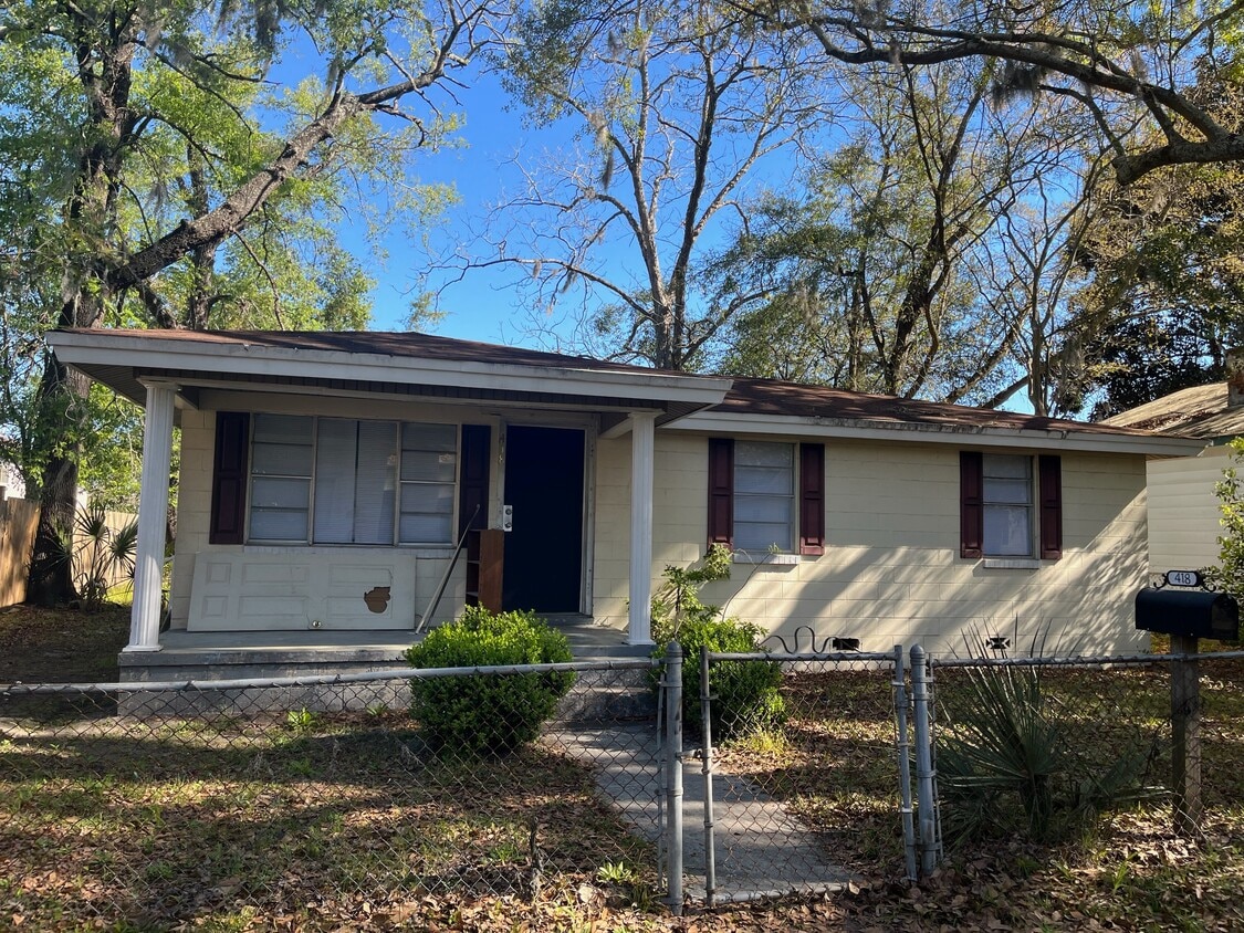 418 W 55th St, Savannah, GA 31405 House for Rent in Savannah, GA