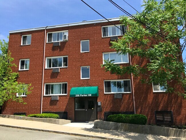 Foto del edificio - 256 Parker Hill Ave