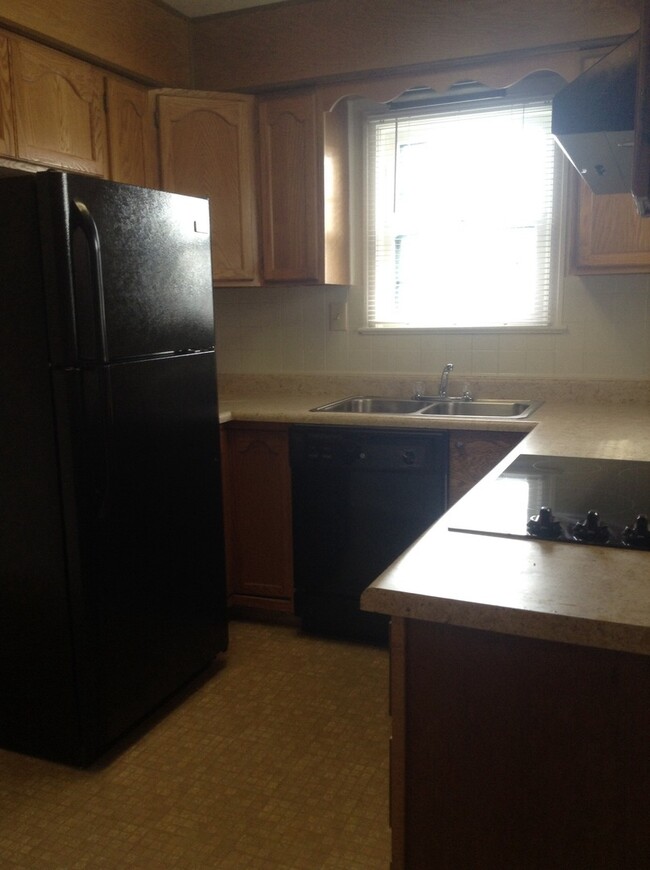 Foto del edificio - 2 BEDROOM, PLUS 2 BONUS ROOMS, 2 BATHROOM ...