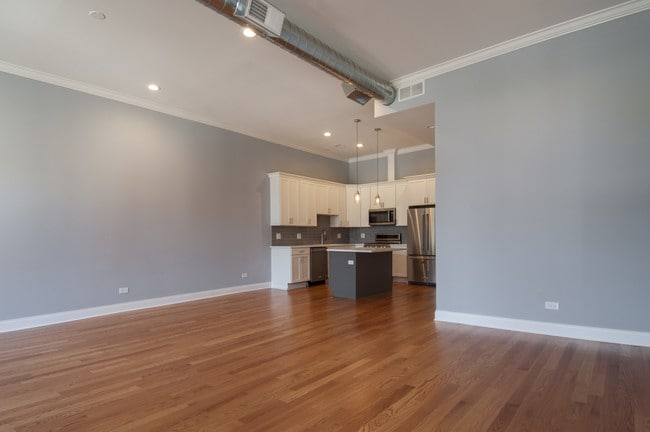 Foto del edificio - 2124 S Halsted St