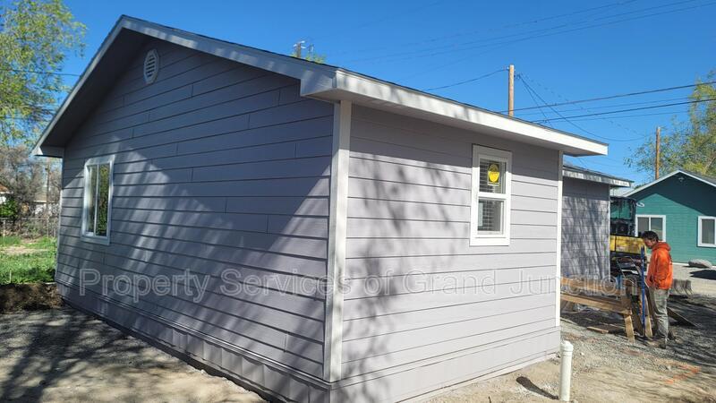 Building Photo - 1346 Texas Ave