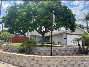 Building Photo - 10244 Aquilla Dr